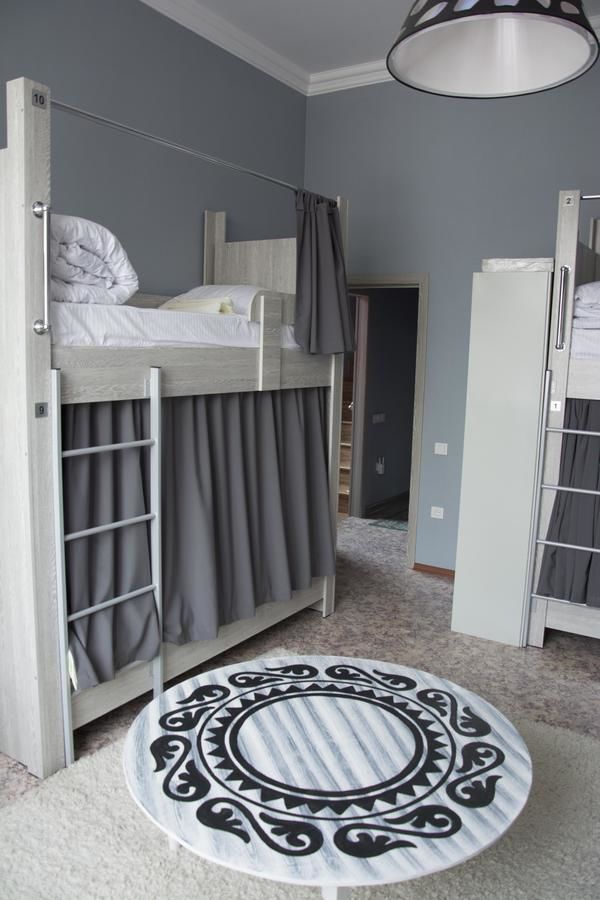 Хостелы Mountain Road Hostel Алматы